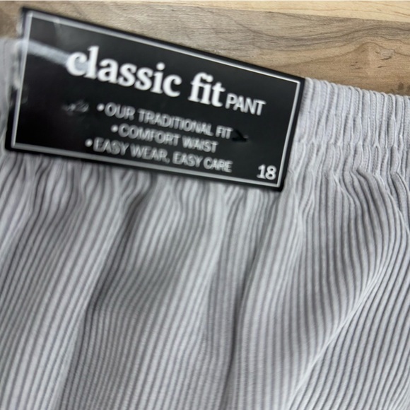 NEW Alfred Dunner Corduroy Pants Comfort Elastic Waist 18P Short Light Gray - Picture 9 of 9
